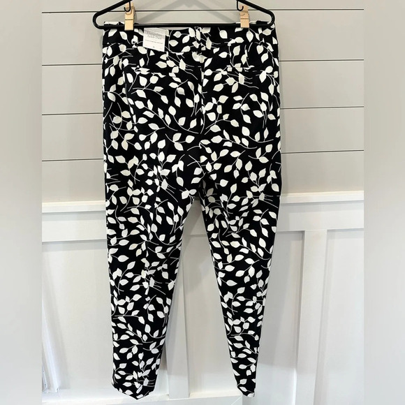 New! TALBOTS Hampshire Ankle Pants‎ Size 8 - Picture 10 of 11